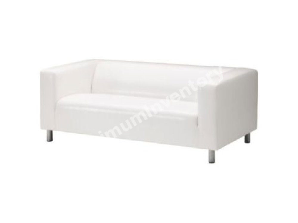 sofa BÍLÁ