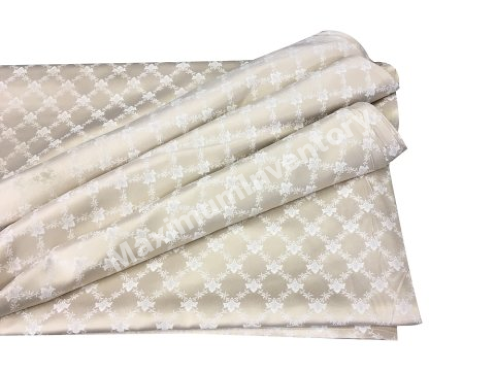 ubrus krémový / přehoz