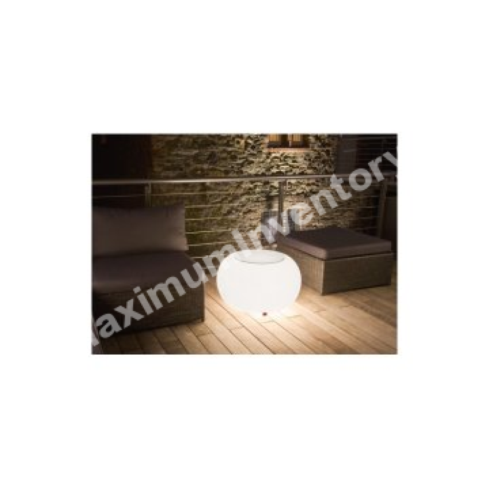 konferenční stolek svíticí