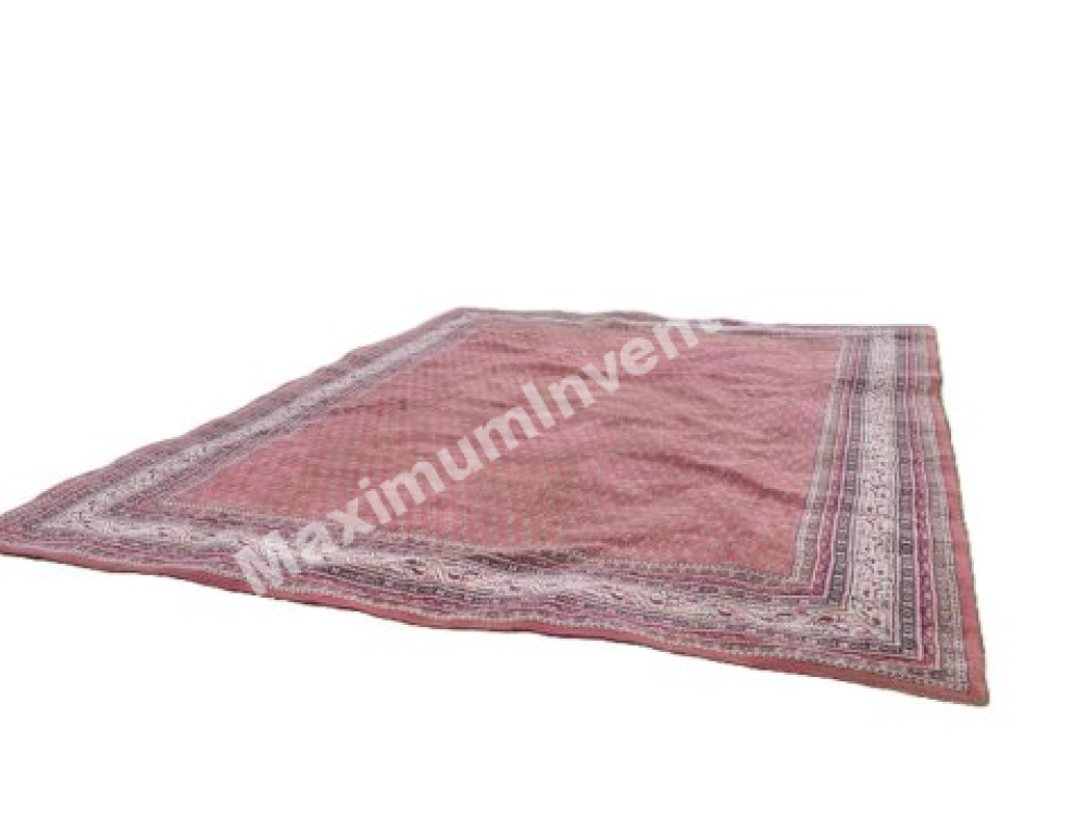 Perský koberec červený